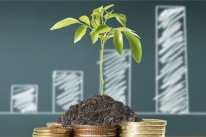 ₹17.5 Trillion Investment Expected in Renewables, Roads, and Realty Over Next Two Years according to Crisil | Renewable Mirror