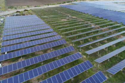 “Longroad Energy announces financial close and construction of its 400 MW 1000 Mile Solar project in Yoakum County, Texas, supported by Meta’s clean energy offtake agreement.