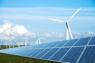 Oyster Renewable Energy secures ₹1,844 crore funding for 342 MW solar-wind hybrid project in Madhya Pradesh.