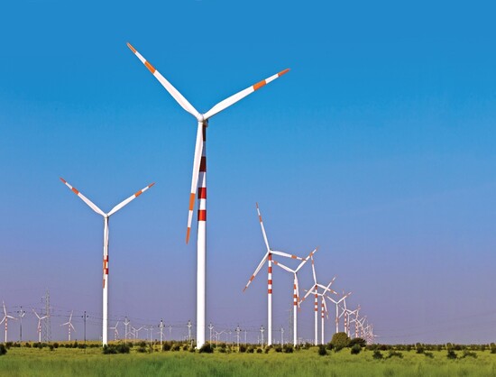 Suzlon Group and Tata Power Renewable Energy Limited announcing an 838 MW wind energy project agreement under FDRE initiative."