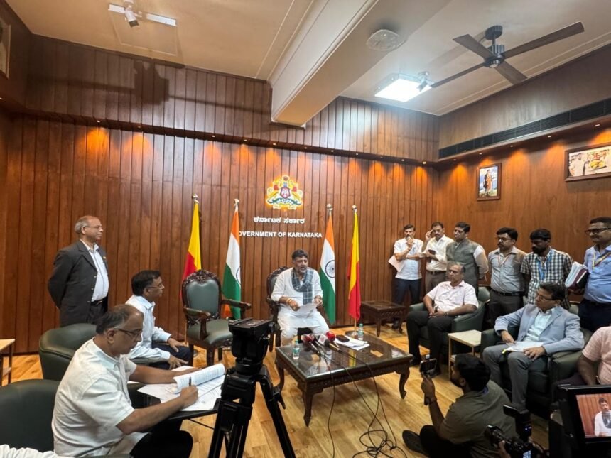 GAIL (India) Limited signs agreement with GBA and BSWML to establish a Compressed Bio Gas (CBG) plant in Haralakunte, Bengaluru, in the presence of Shri D.K. Shivakumar.