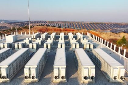 Canadian Solar e-STORAGE signs Battery Storage and Long-Term Services Agreements with Aypa Power for Elora and Hedley energy storage projects in Ontario, Canada