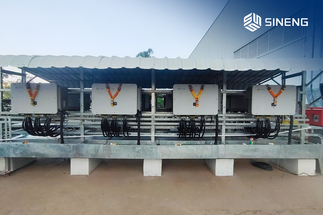 2 MW rooftop solar plant in Chakan featuring Sineng Electric’s SN125PT string inverters, supporting clean-energy adoption in Western India.