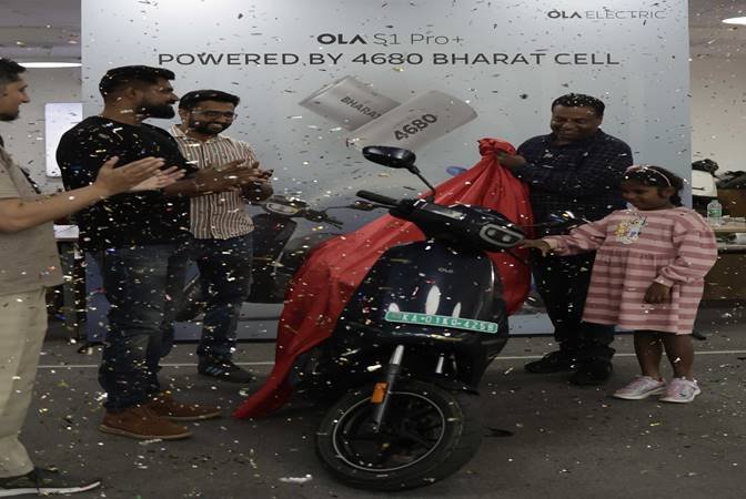 Ola Electric announced the commencement of deliveries of the S1 Pro+ (5.2kWh) with its 4680 Bharat Cell.