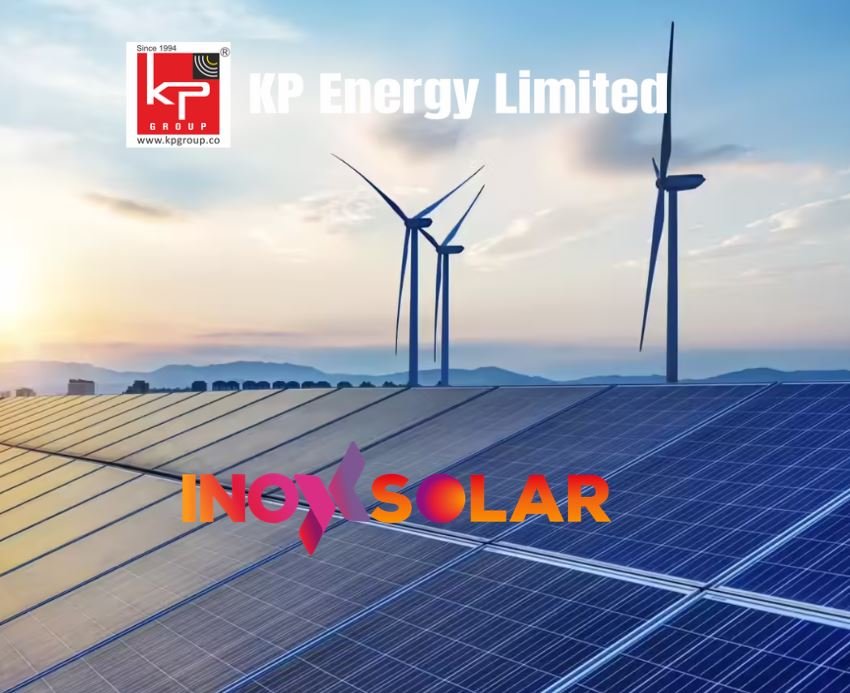 KPI Green Energy and Inox Solar leaders signing MoU for solar and hybrid renewable energy collaboration