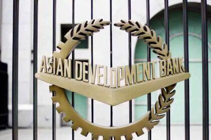 ADB approves USD 650 million loan to accelerate India’s rooftop solar adoption