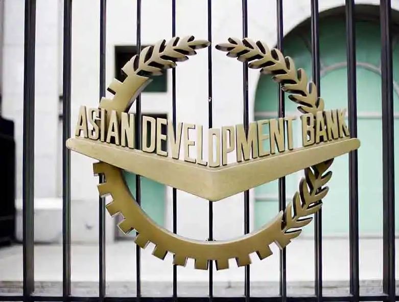 ADB approves USD 650 million loan to accelerate India’s rooftop solar adoption
