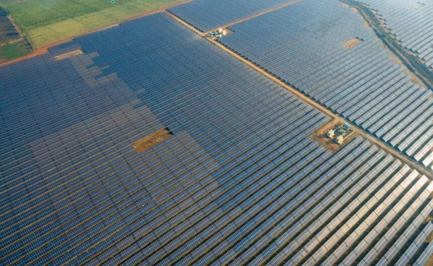 A.P. Moller Capital invests ₹1,350 crore in Rays Power Infra renewable energy projects