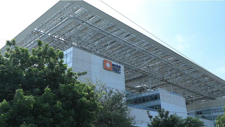 REC Subsidiary RECPDCL Completes Handover of Two Transmission SPVs in Maharashtra