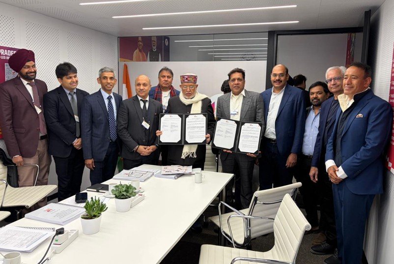 AM Group Signs MoU with Invest UP to Set Up 1 GW High Performance Compute Hub in Uttar Pradesh