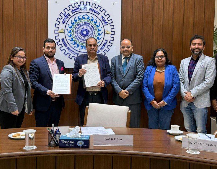 MaxVolt Energy Signs MoU with IIT Roorkee to Develop AI-Driven Battery Management Systems