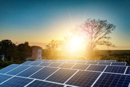 NGEL Adds 165 MW Capacity at 1.2 GW Khavda-II Solar Park