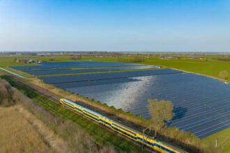 Rays Power Infra Wins 200 MW RTC Renewable Energy Project from Indian Railways