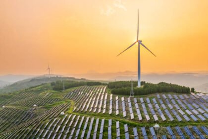 Oyster Renewable, Jindal Stainless Part-Commission 315.6 MW Hybrid Power Project