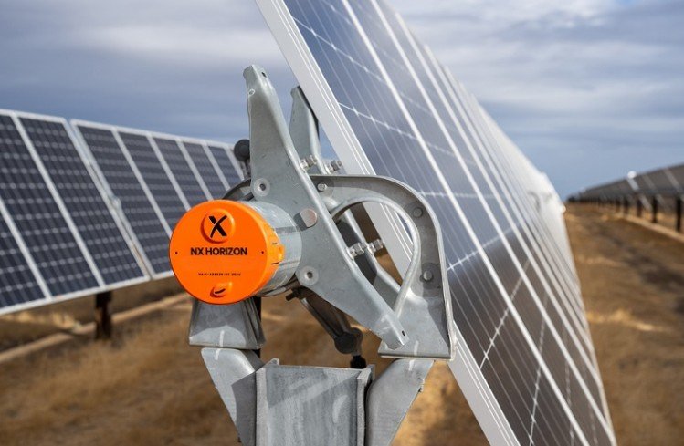 SgurrEnergy Study Compares Fixed-Tilt and HSAT Systems Across Indian Solar Markets