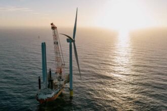 RWE Installs World’s First Offshore Wind Turbine with CO₂-Reduced Steel and Recyclable Blades